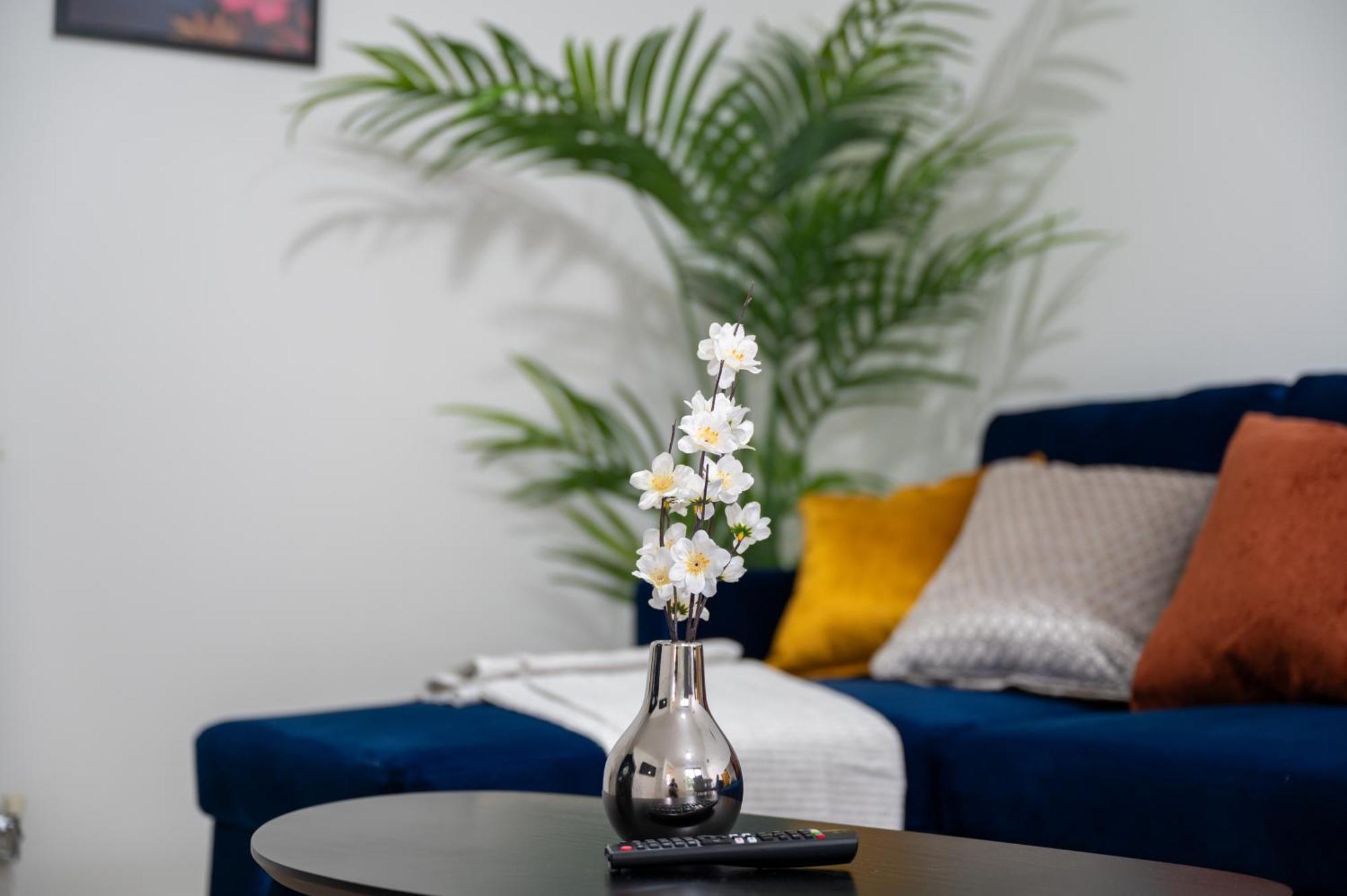 Comfy Stay 6Mins To Coop Live Arena, Etihad Stadium & City Centre With Wifi & Free Private Parking Manchester Extérieur photo